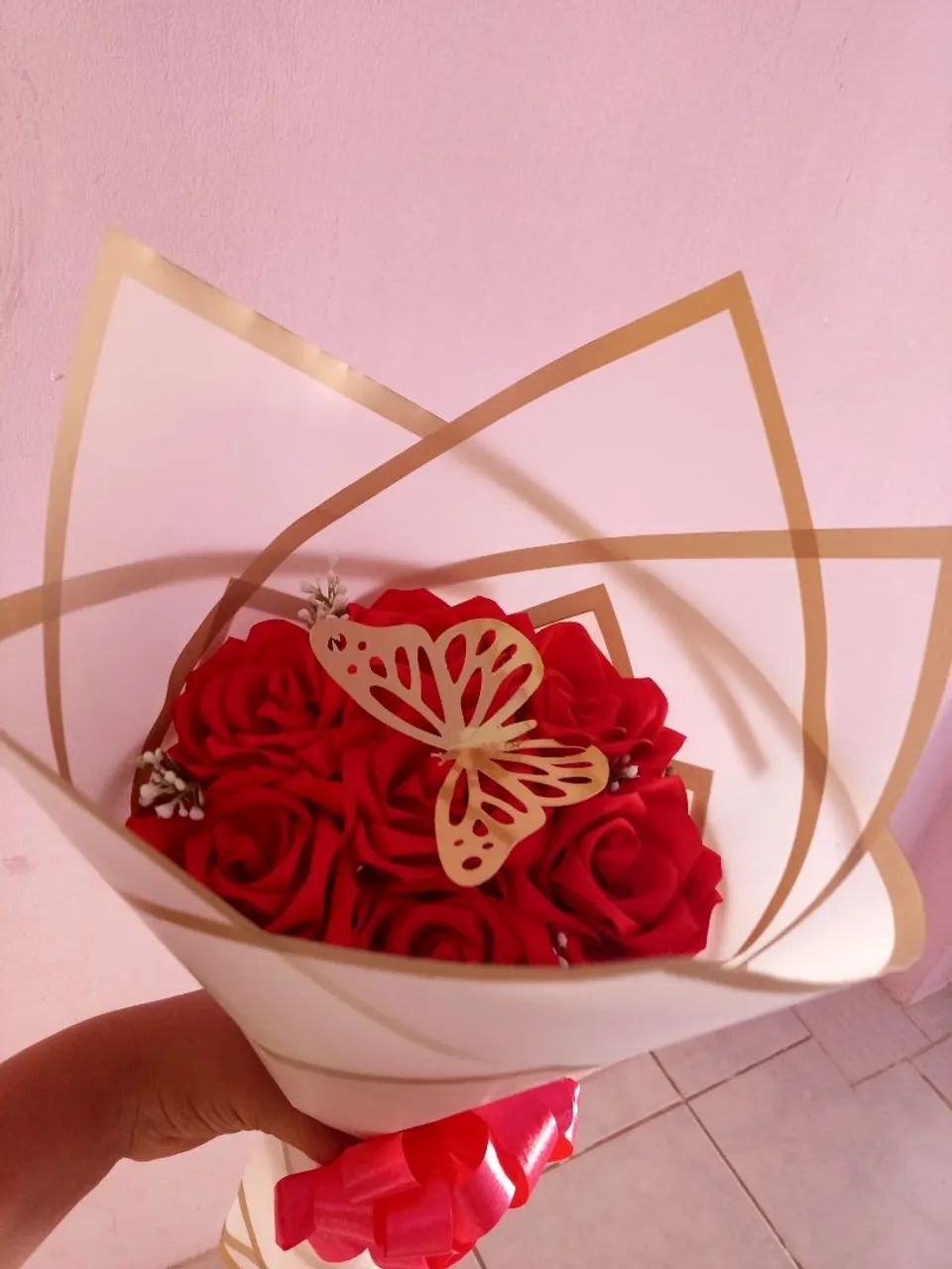 Buquês de Rosas e borboletas  - Foto 3