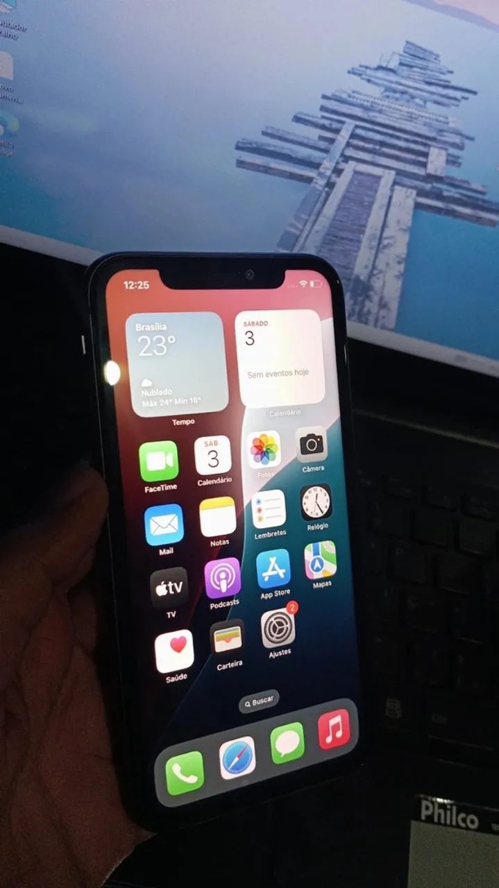 iPhone 11 