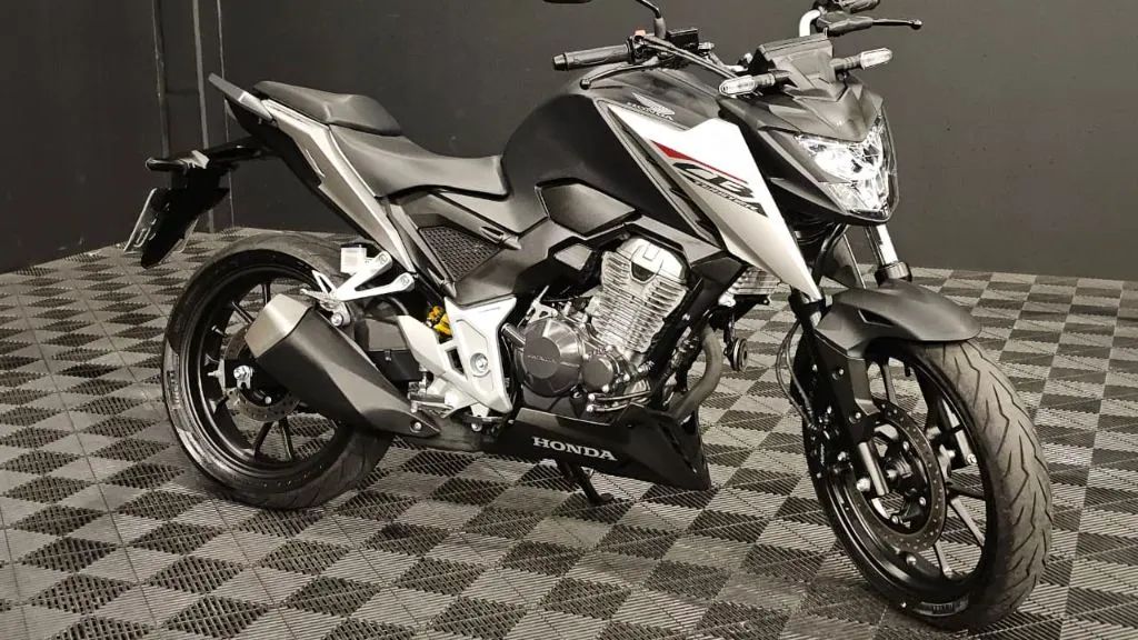 CB 300F Twister Flex - Foto 2