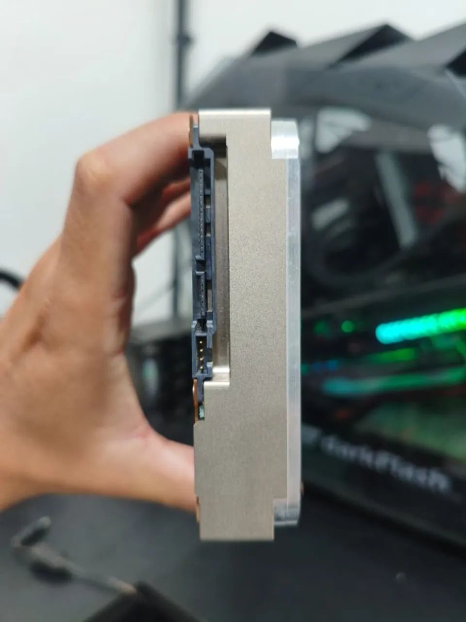 HD 12TB Exos ENTERPRISE Seagate - Qualidade garantida - Foto 4
