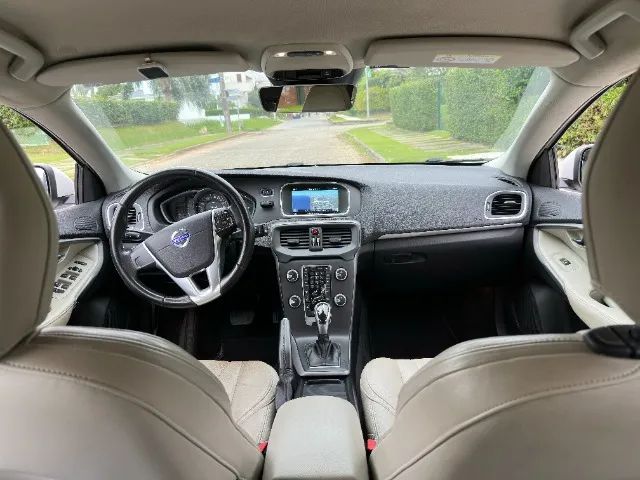Volvo V40 T-4 2.0 Aut./mec. 2015 - Foto 5