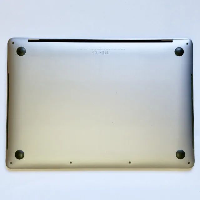 MacBook Pro / i7 / 1TB / 16GB / TouchBar - Foto 5