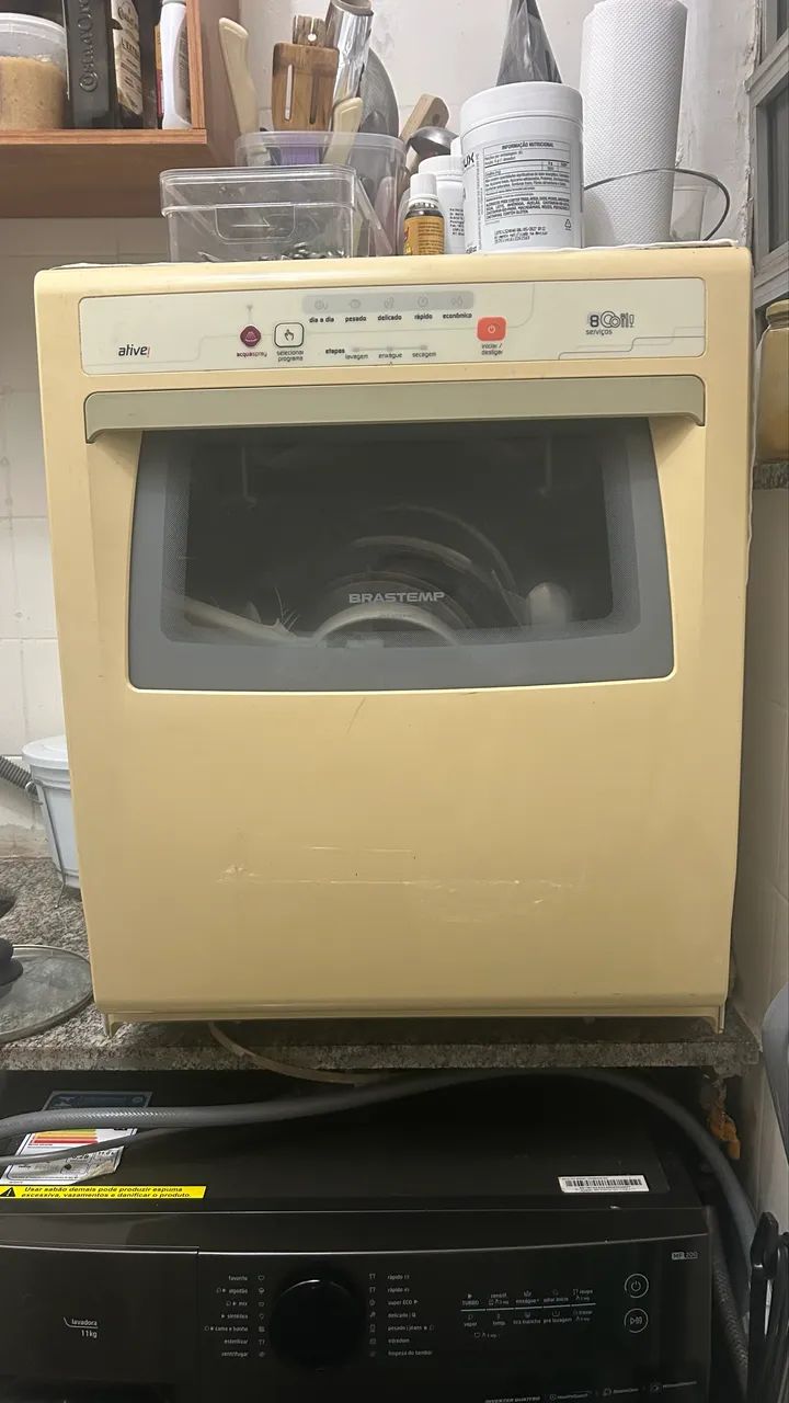 Máquina de lavar louça 