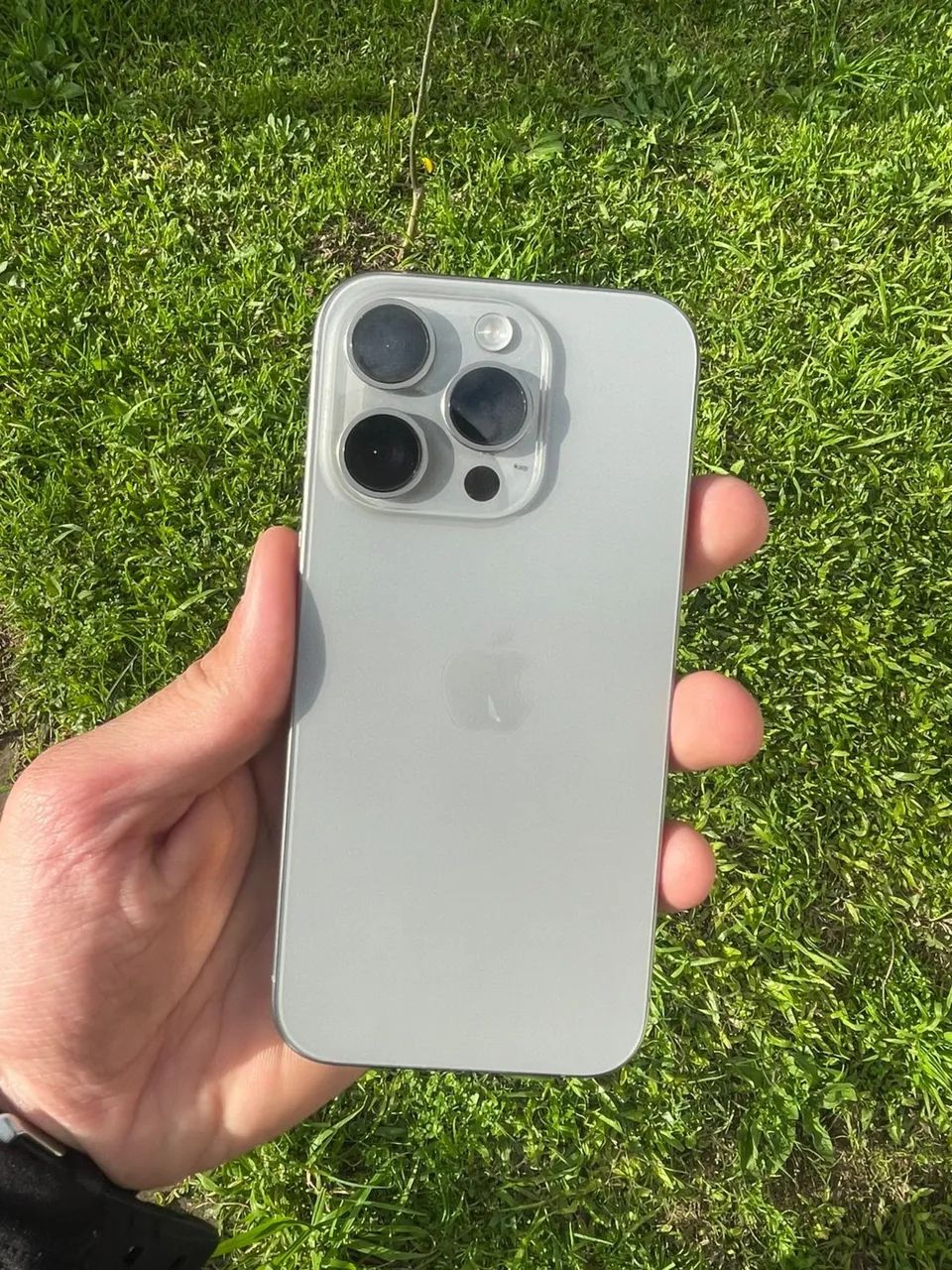 iPhone 15 pro 256gb 