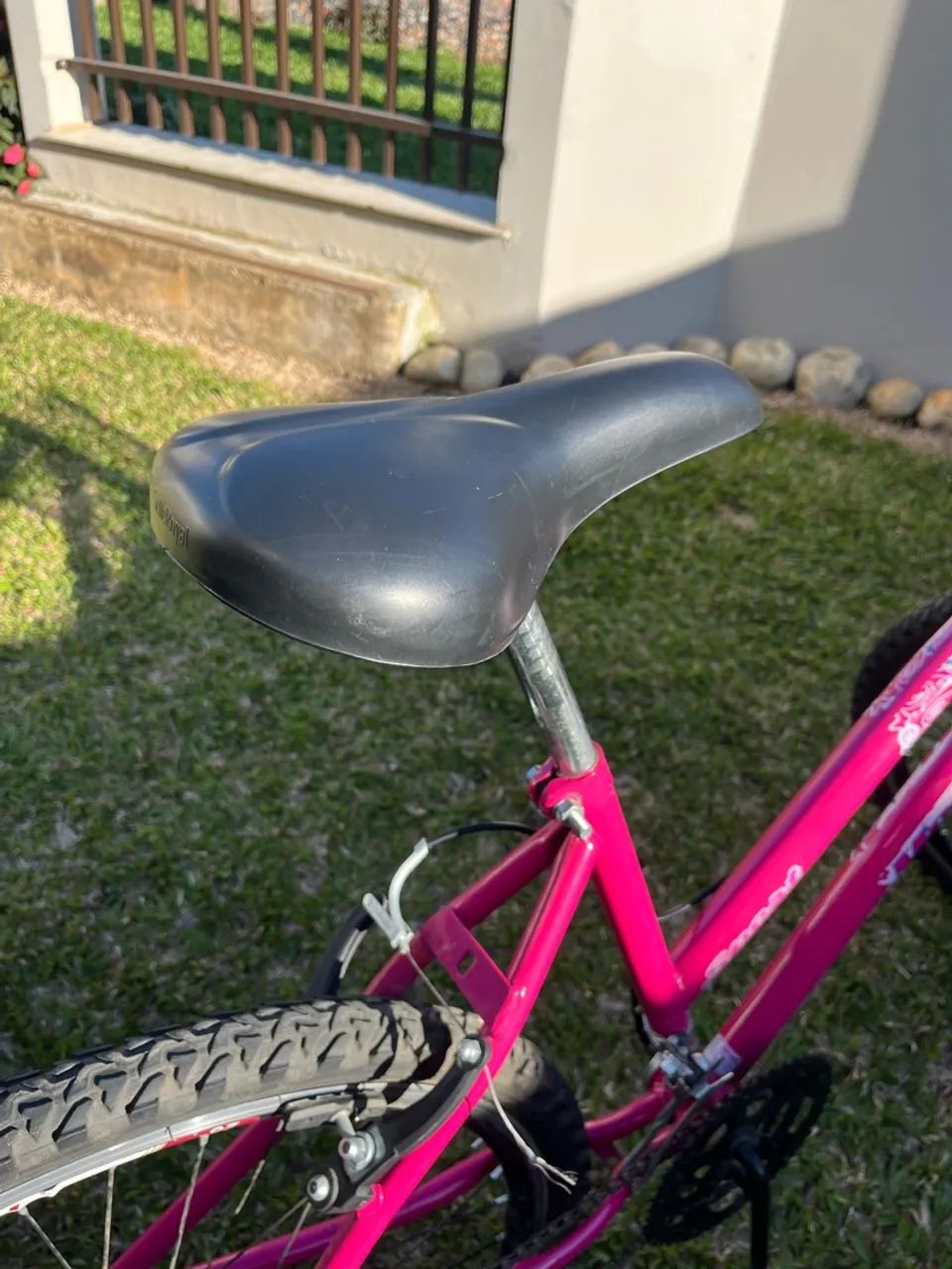 BICICLETA ARO 26 - cor de rosa  - Foto 3