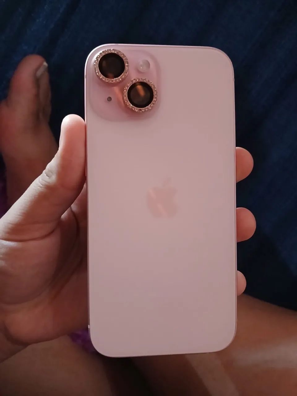 iPhone 15 normal rosa todo original 