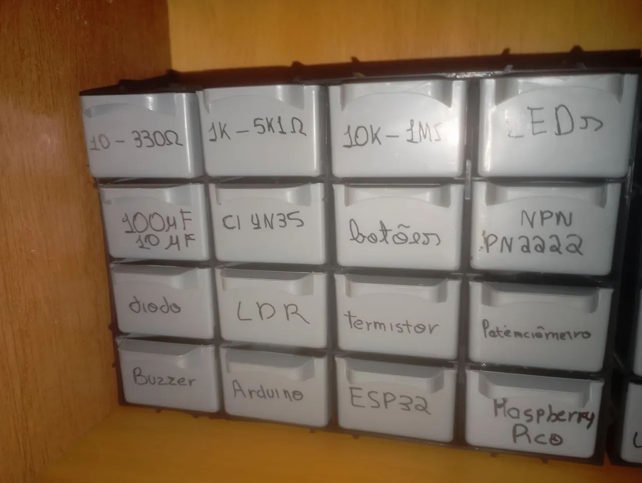 Gaveteiras + Componentes Eletrônicos  - Foto 4