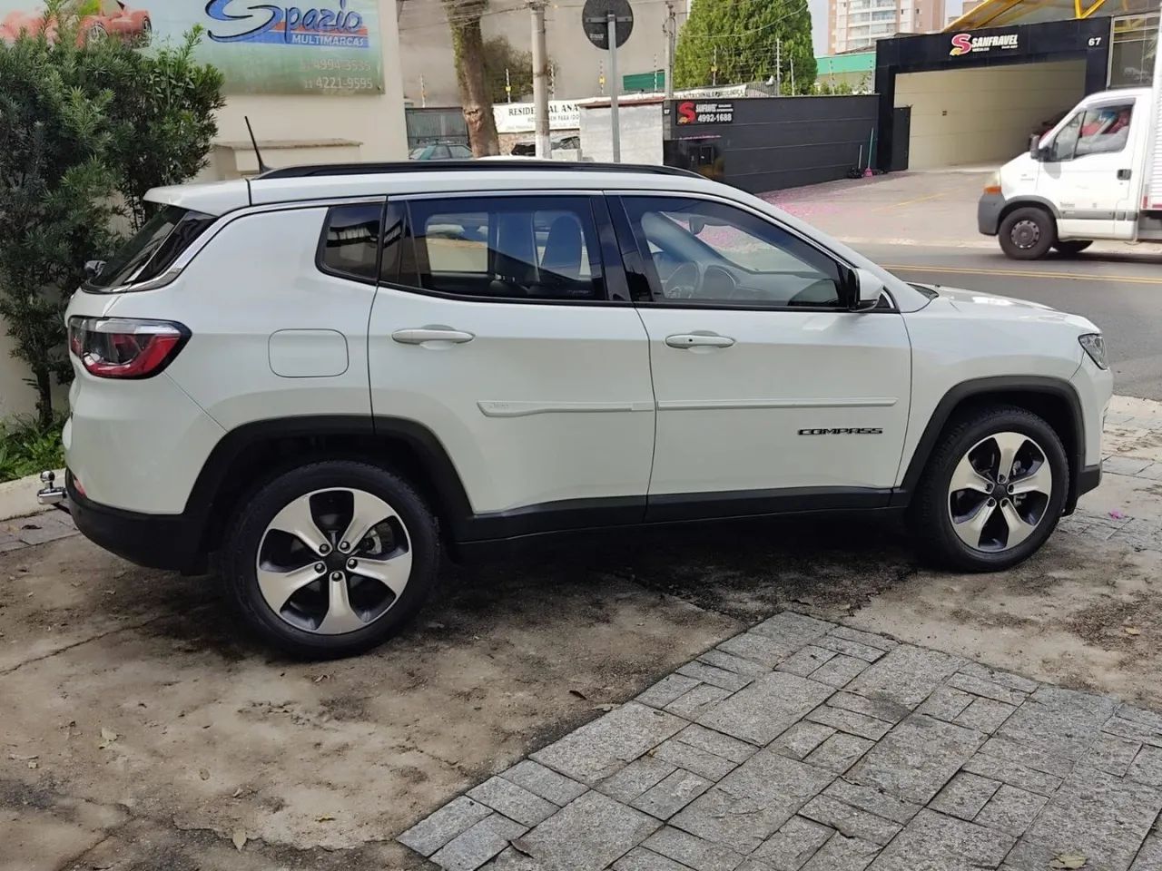 Jeep Compass Longitude 2.0 4X2 Flex 16V Aut. 2018 - Foto 8