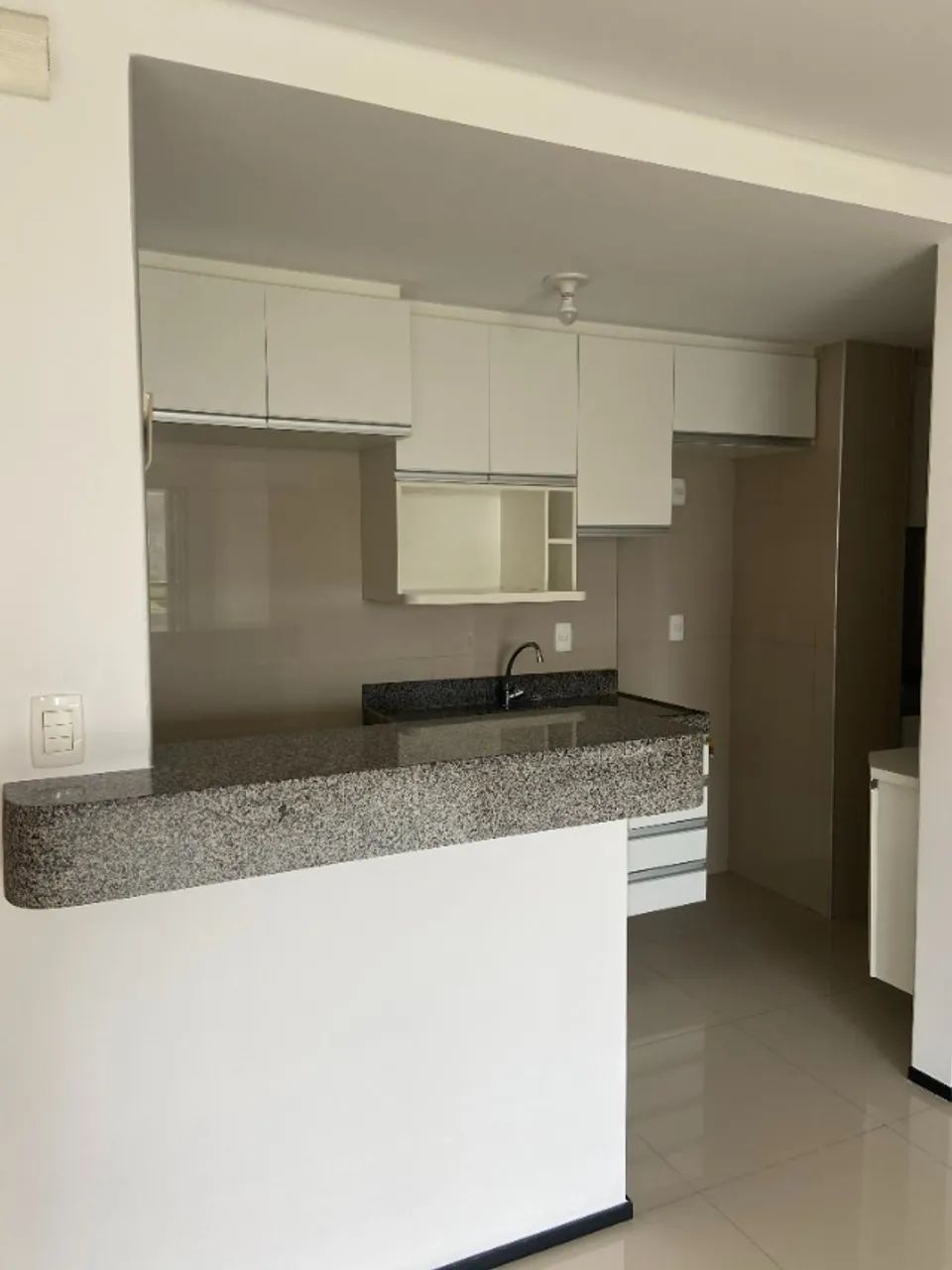 Alugo Apartamento com piscina Parque del Sol - Foto 2