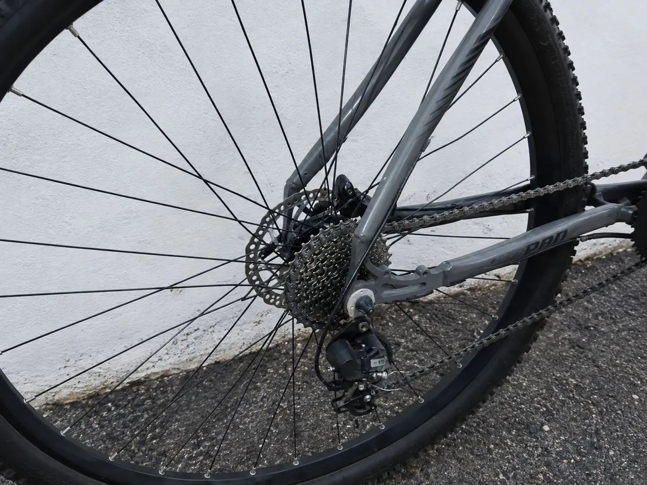 Vendo ou troco bicicleta aro 29  - Foto 3