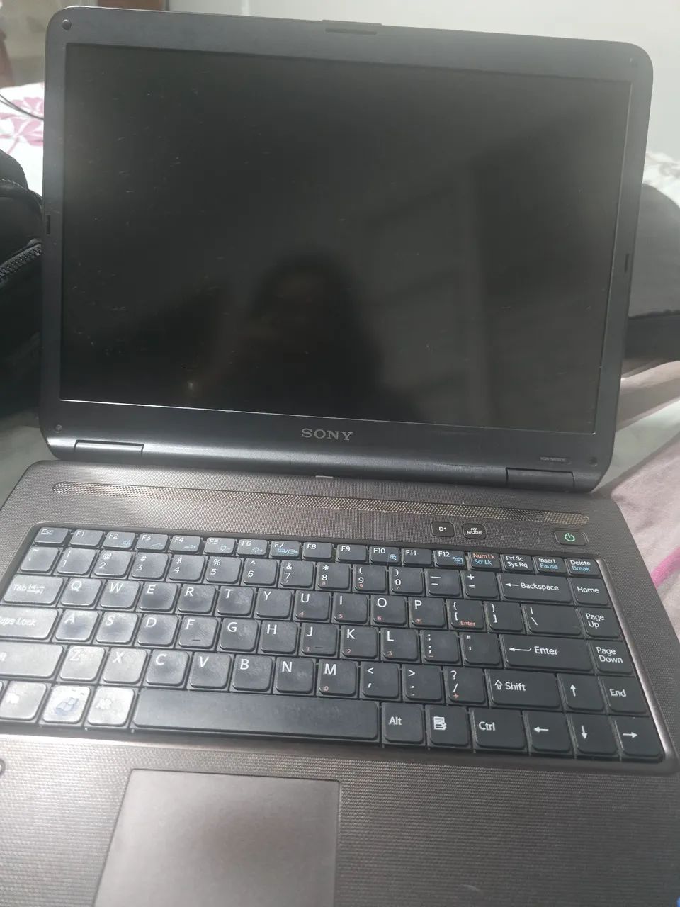Notebook Sony antigo - para retirar peças  - Foto 4