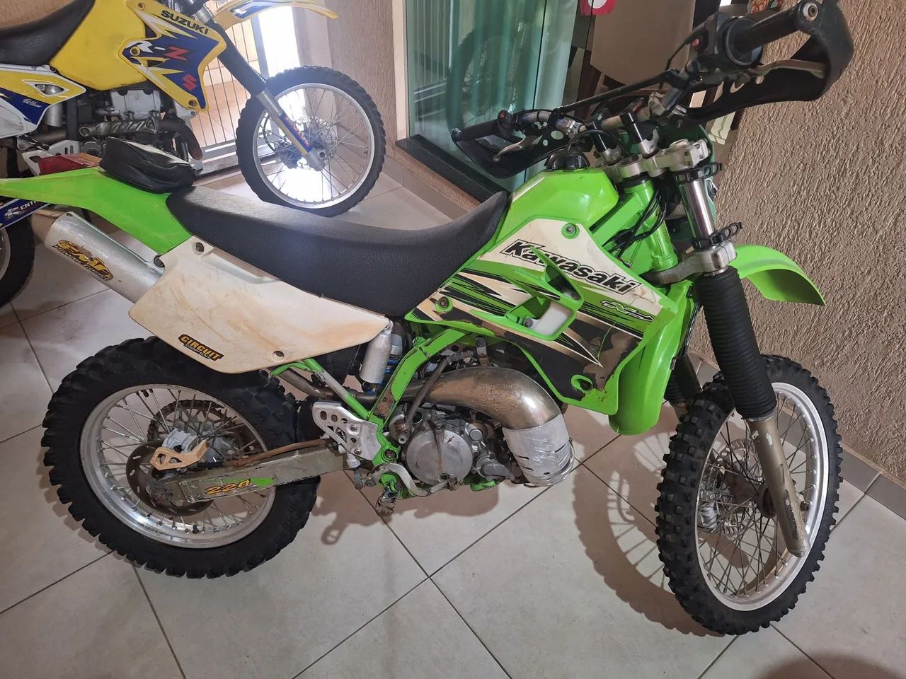KDX 220 