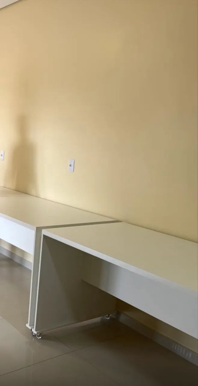 Mesa de treinamento com rodinha  - Foto 4