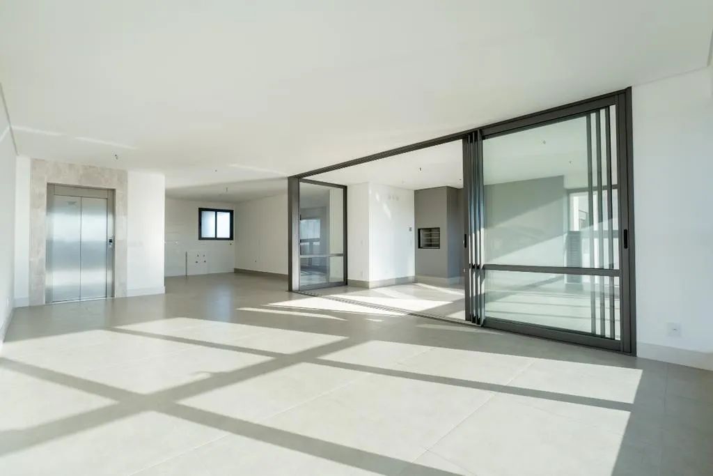 Apartamento à venda em Maringá, Zona 08, com 3 suítes, com 211 m², Edifício Landscape - Foto 2