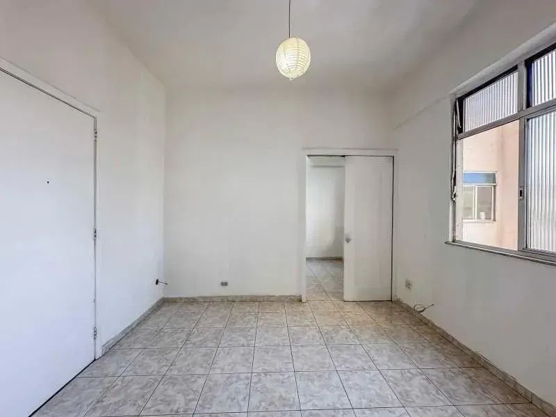 Apartamento de 1 Quarto com 50 m² - Foto 3