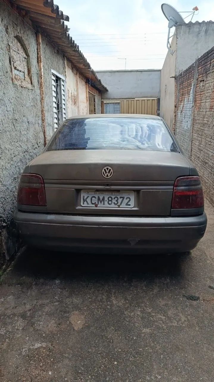 Volkswagen Logus 1.8 / CLI / CL 1996 - Foto 2