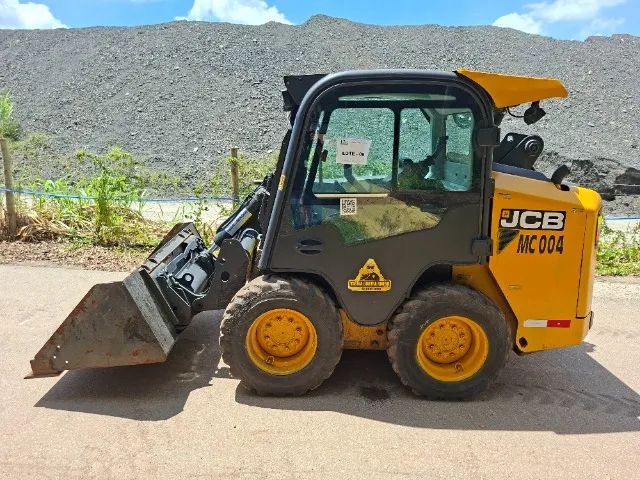 Mini Carregadeira JCB Compacto 190 - 2017 - Foto 4