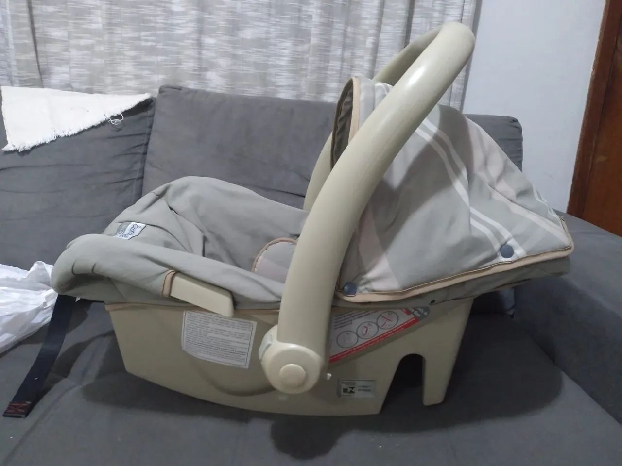 Carrinho de bebê com bebe conforto - Foto 3