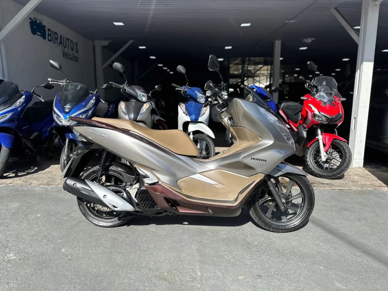 PCX 2022 - Foto 2