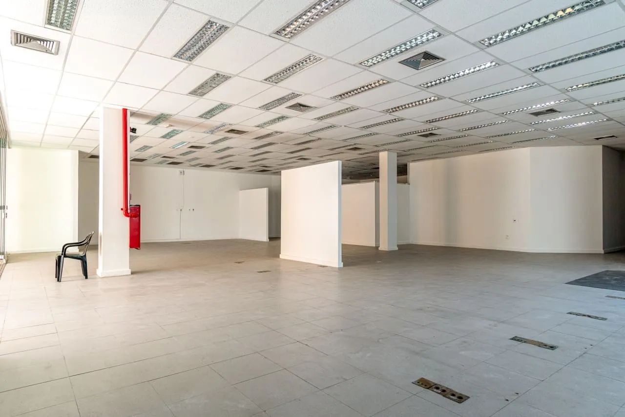 Loja na Avenida de Pinedo, 289  750 m² - Foto 5