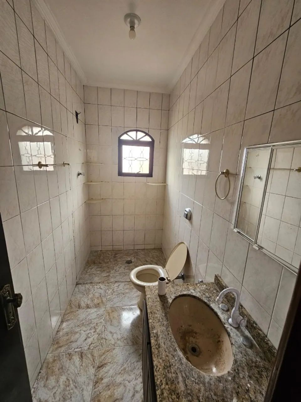 CASA EM TAUBATÉ NO BONFIM. EXCELENTE IMÓVEL - Foto 2