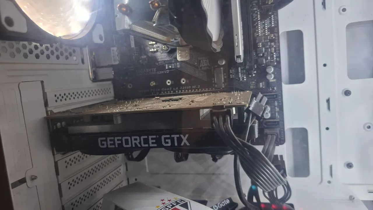 Placa de Vídeo Geforce GTX 1650 4G PNY - Foto 2