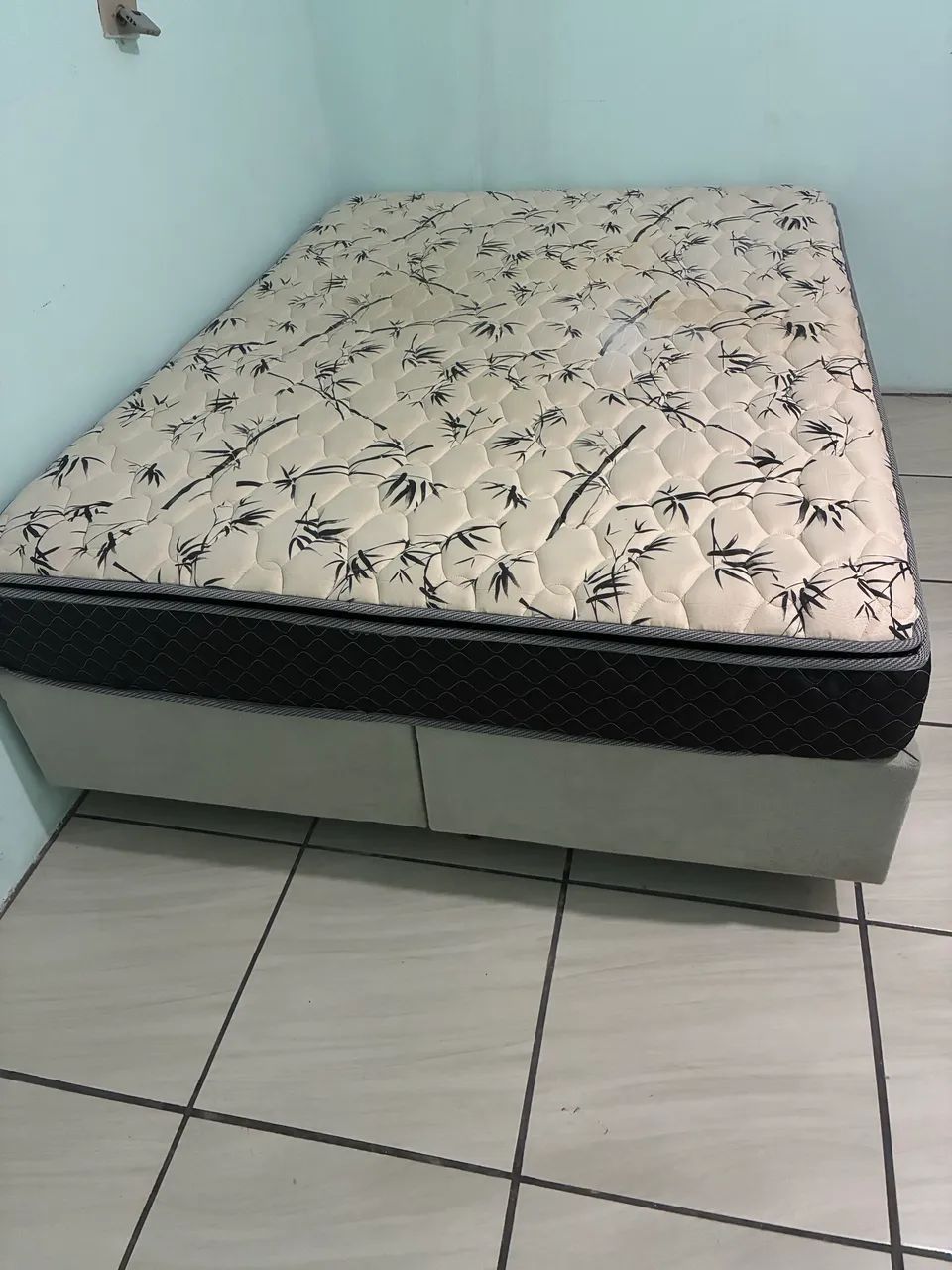 Cama casal 