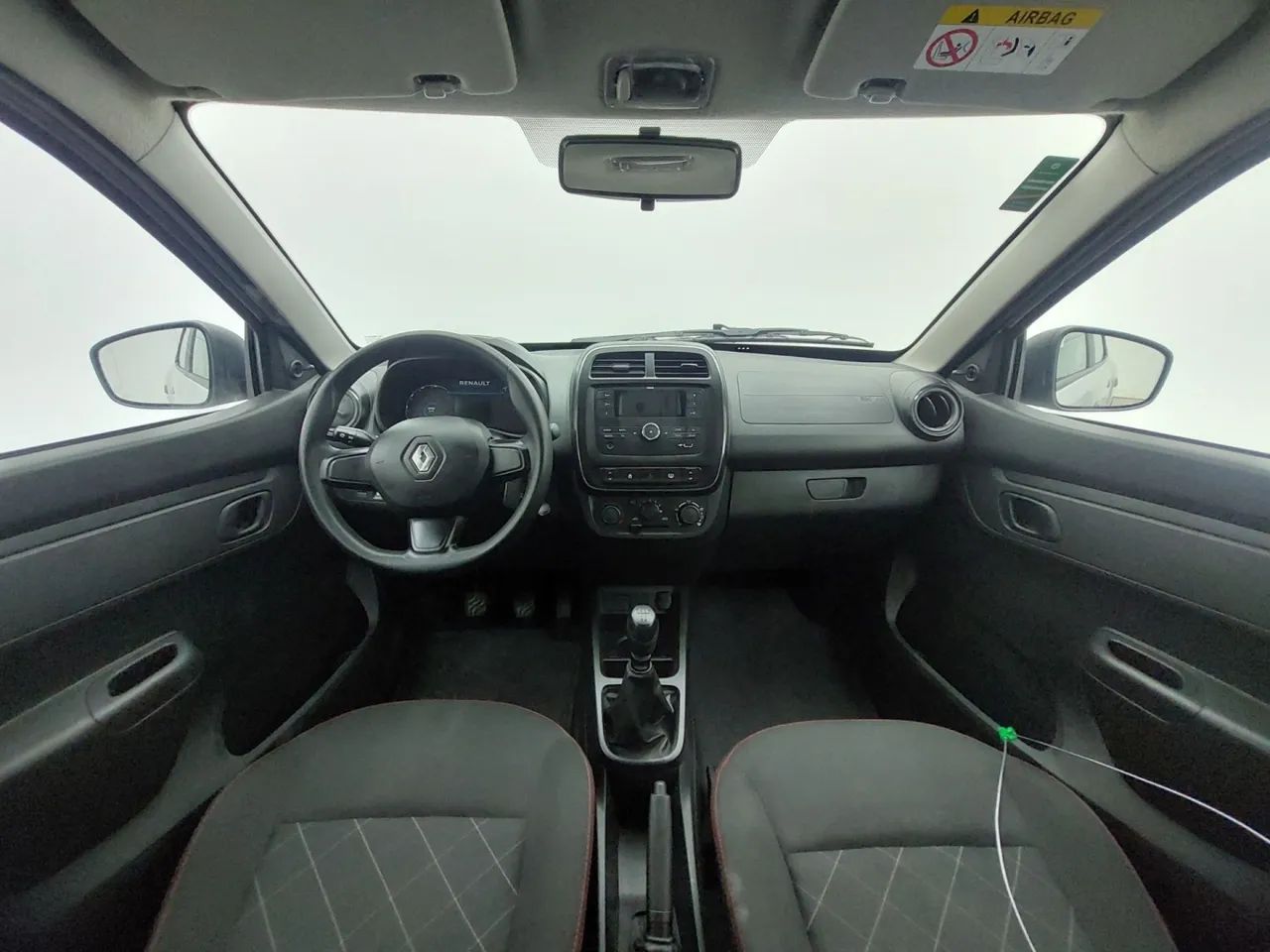 Renault Kwid 1.0 Zen, foto 15 de 18