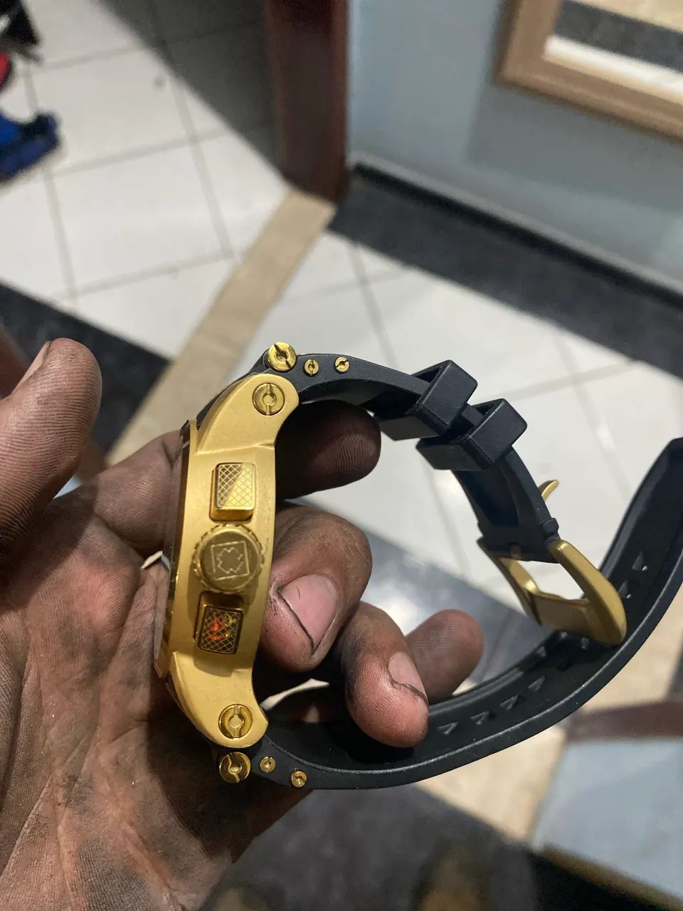 Vendo relógio invicta - Foto 2