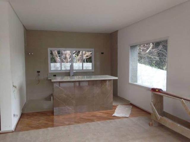 Lançamento Casa Nova 5 suites , centrodo Capivari , 200 m2 construído , excelente - Foto 8