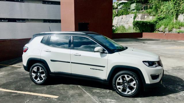 Jeep compass único dono km baixa garantia de fábrica - Foto 2