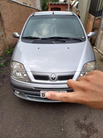 Renault scenic 2.0 16 v automático