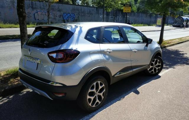Renault Captur - 1.6 Intense - Xtronic CVT 19/19 - Foto 5