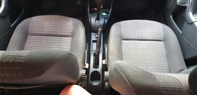 Sandero 1.6 automático em ótimo estado - Foto 5