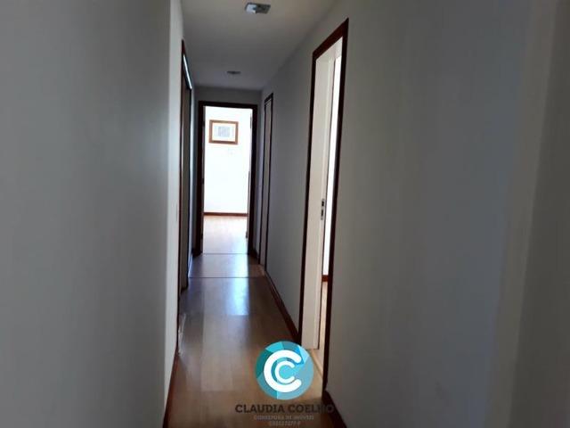 Belíssimo 04 quartos, frente para o mar, com ótima localização!! - Foto 5