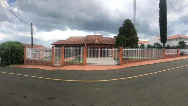 Casa ampla em guamiranga com suíte e terreno