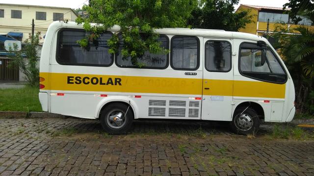 Vendo Micro ônibus Escolar - Foto 6