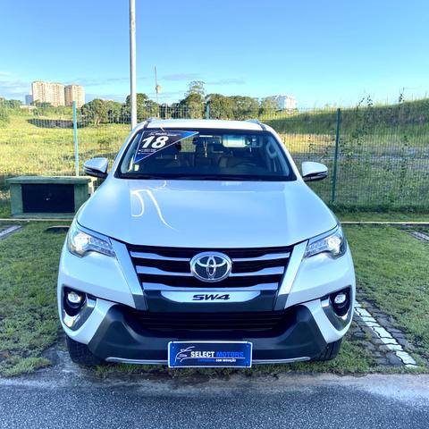 Hilux Sw4 2.8 Srx Diesel 4x4 7 Lugares - 2018
