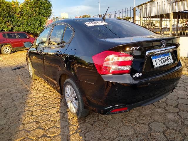 Honda city 13/13 EX.1.5 .Manual - Foto 5