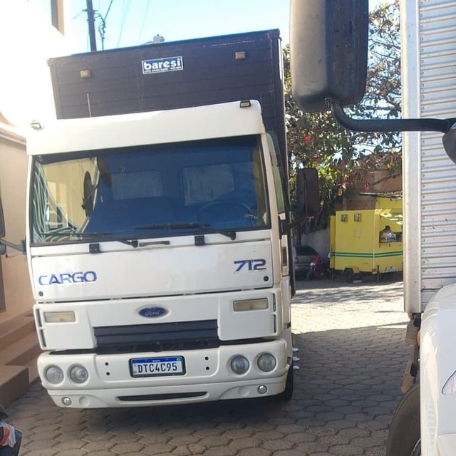 FORD CARGO 712 /2008.