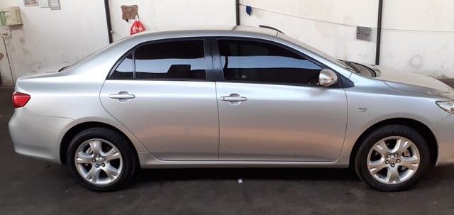 VENDO COROLLA XEI 1.8 2008/2009