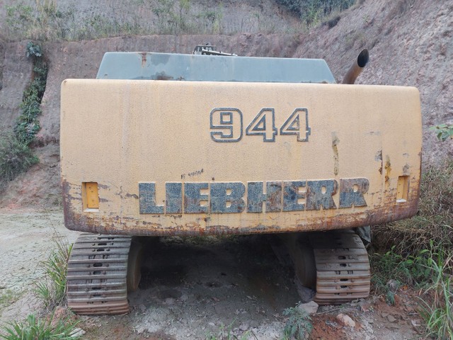 Escavadeira LIEBHEER 944 / 2004   - Foto 5