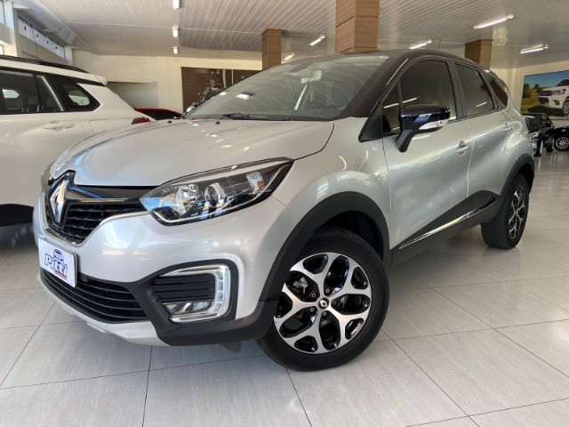 RENAULT CAPTUR INTENSE 1.6 AT ANO 2018