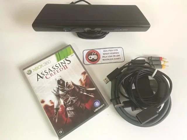 Xbox 360 Bloqueado (Usado) em ótimo estado + 1 controle original e 1  paralelo + 10 jogos originais + Kinect + duas baterias e carregadores.