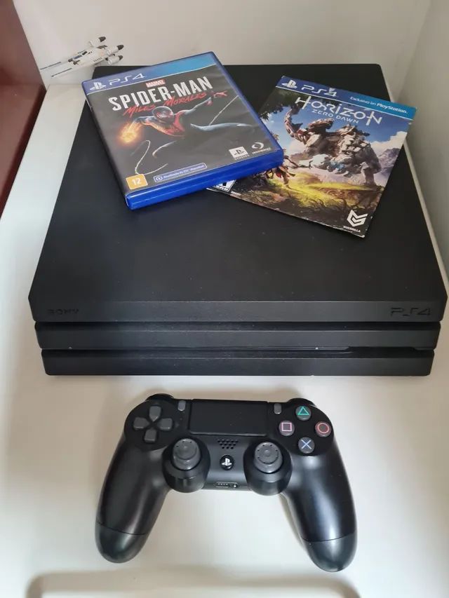 Vendo ps4 pro - Videogames - João Alves, Montes Claros 1248548378