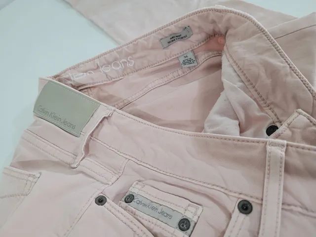 Calça feminina marca Calvin Klein original  - Foto 5