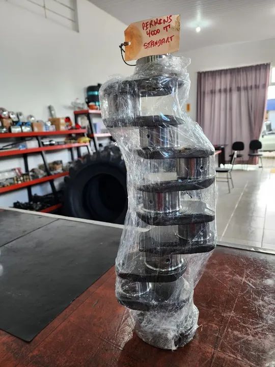 Virabrequins para Motores de Máquinas / Tratores Agrícolas / Caminhões Mercedes Benz.