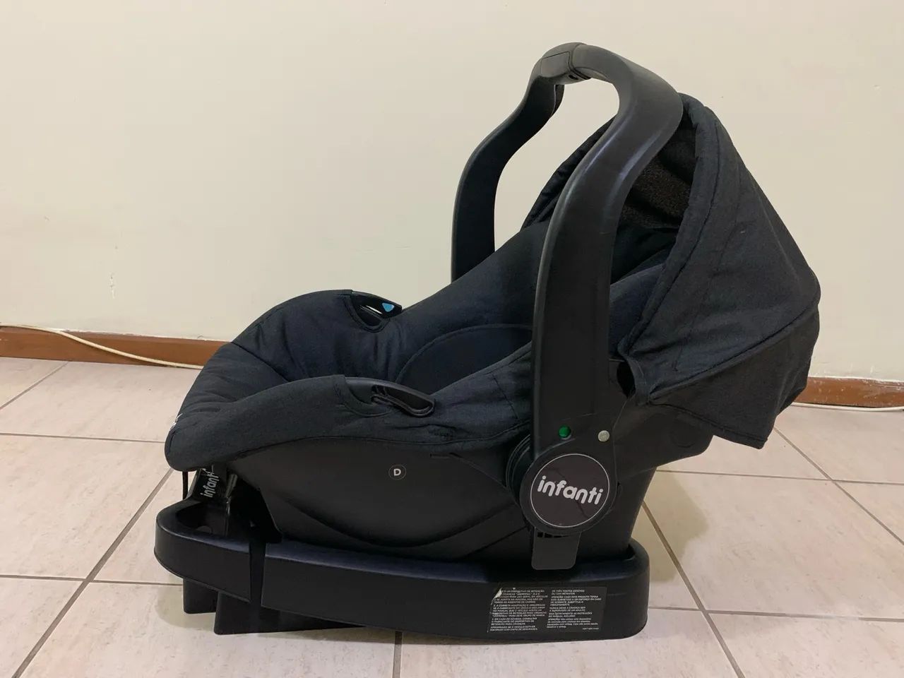 Vendo Bebê Conforto usado poucas vezes - Foto 4