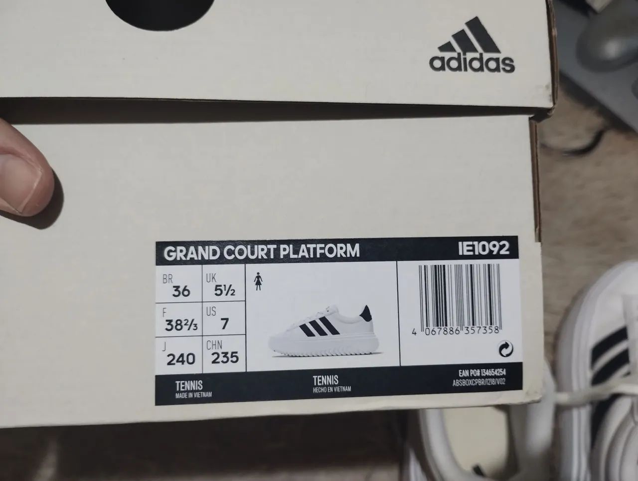 Tênis Adidas Original - Foto 6