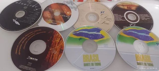 Cd Diante do trono - Foto 3